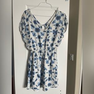 Small dress. Only worn once.